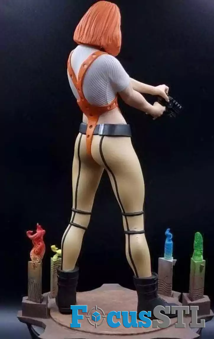 Leeloo with Gun STL 3D Print Files